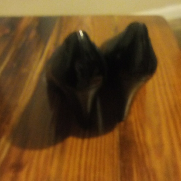 NATURALIZER SHOES - Picture 8 of 8